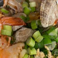 Seafood ramen · Come with shrimps, clams, squids, bean sprouts green onion, request spicy level ( zero spicy...