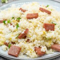 Spam Fried Rice · Fried rice comes with spam and egg