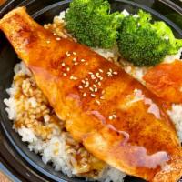 Kids Teriyaki Bowl · Choice of protein and rice, house teriyaki sauce, broccoli