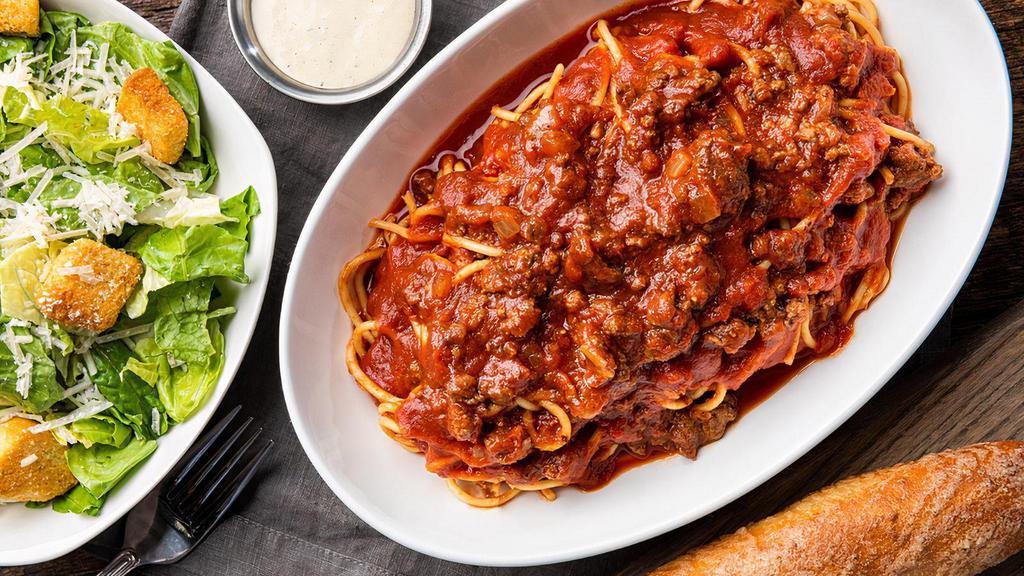 Spaghetti Lunch Combo · Lunch portion of our Italian classic spaghetti. Choose marinara or meat sauce. Served with your choice of salad and a breadstick.