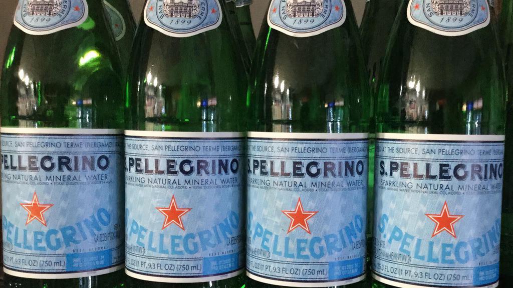 San Pellegrino Sparkling Water · San Pellegrino Sparkling Water Glass bottle 25.3 fl oz