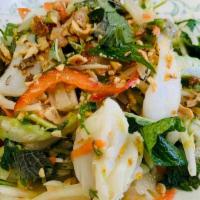 28. Vietnamese Squid Salad w/ Wasabi · Goi Muc Wasabi
越式魷魚芥辣沙律