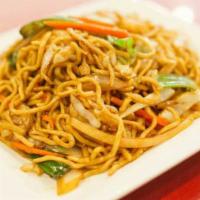 Vegetable Chow Mein/素炒面 · 