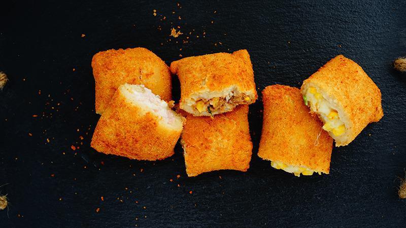Risoles Beef · 200 g of a Brazilian pastry filled with beef.