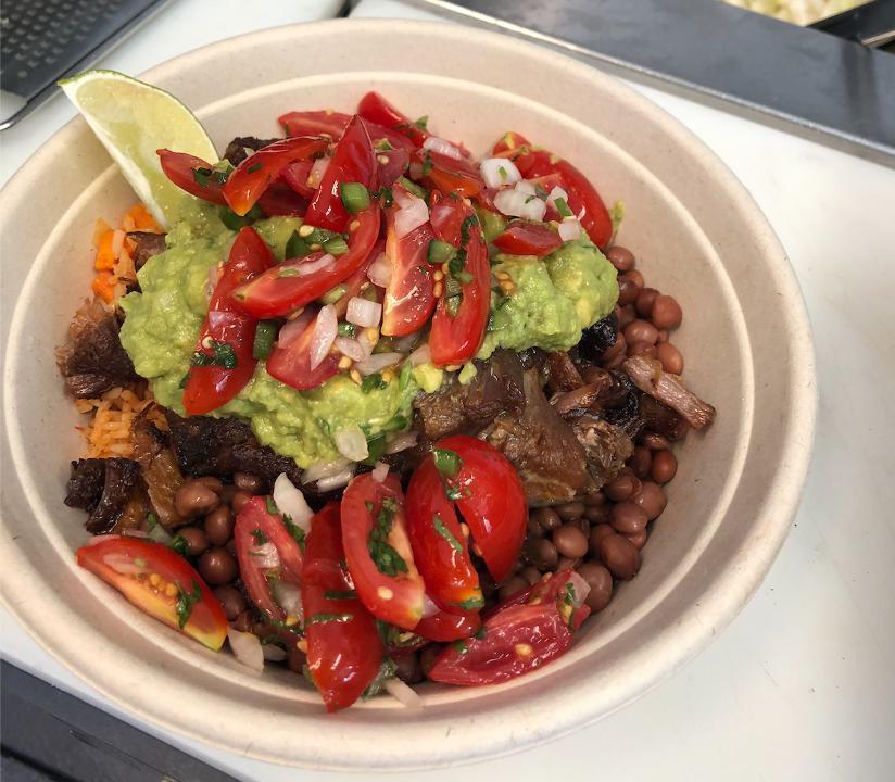 Plato Completo (Rice Bowl) · Arroz mexicano, frijoles pinquitos, guacamole, molcajete y cilantro con una opción de protein