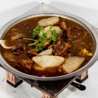 (M3) Beef Stew & Turnip Pot / 蘿蔔牛腩鍋 · 