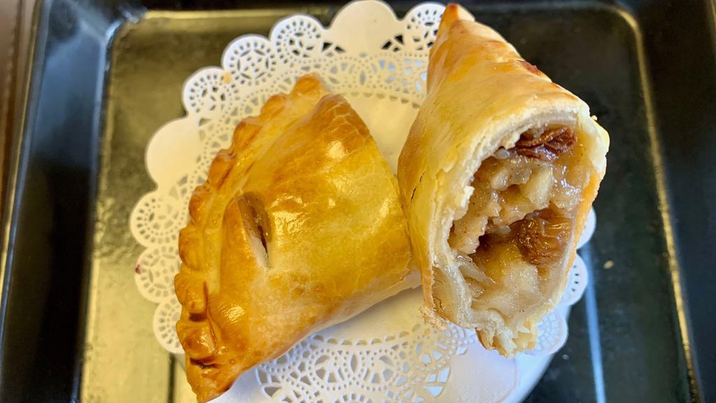 Apple Hand Pie · Heartly slices of Fuji apples, organic brown sugar, raisins, cinnamon, & rolled oats come together in this delicious guilt-free dessert.