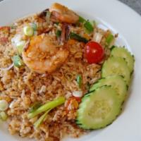 Kao Pad Man Goong · Shrimp fried rice with egg, cherry tomatoes, onion, scallions & shrimp paste