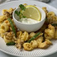 Fritto Misto · Fried shrimp, squid and green beans (semolina coated) served with caper, lemon & parsley aioli