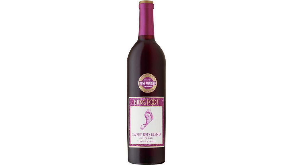 Barefoot Cellars Sweet Red Blend (750 ml) · Barefoot Sweet Red Blend is a juicy red wine packed with dark fruit. Rich bands of raspberry, cherry and pomegranate blend together, leading to a smooth, luscious finish.
