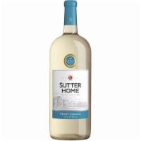 Sutter Home Pinot Grigio (1.5 L) · Its fresh floral aromas and refreshingly light flavors of juicy pear and bright apple are al...