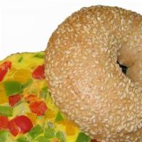 Veggie Eggwich · Vegetarian. Scamble egg, bell pepper, tomato, onion, American cheese on bagel or croissant b...