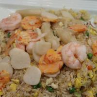 135. 海鮮炒飯 - Seafood Fried Rice · 