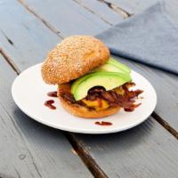Station Burger · Beef patty, Applewood bacon, cheddar cheese, avocado, BBQ sauce