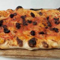 Marinara Pizza · San Marzano tomato sauce, olives, garlic and oregano
(Vegan)