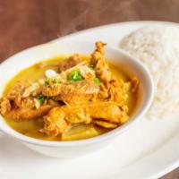 50. Curry Chicken Rice Plate · Spicy. Steamed jasmine rice.