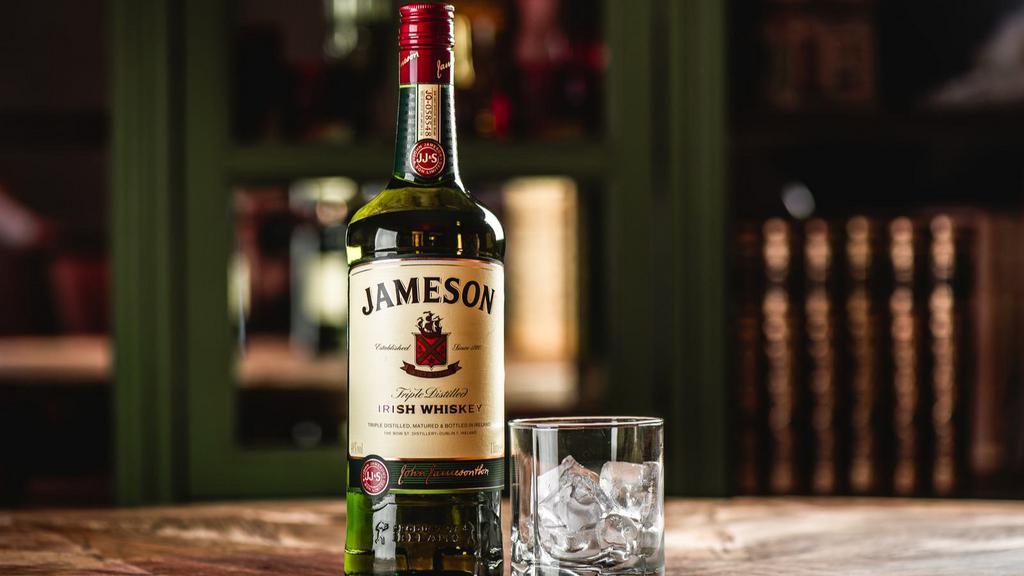 Jameson Irish Whiskey (Proof 80) (750 ml) · 