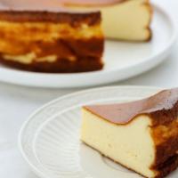 Basque Burnt Cheesecake / 巴斯克奶酪蛋糕 · 