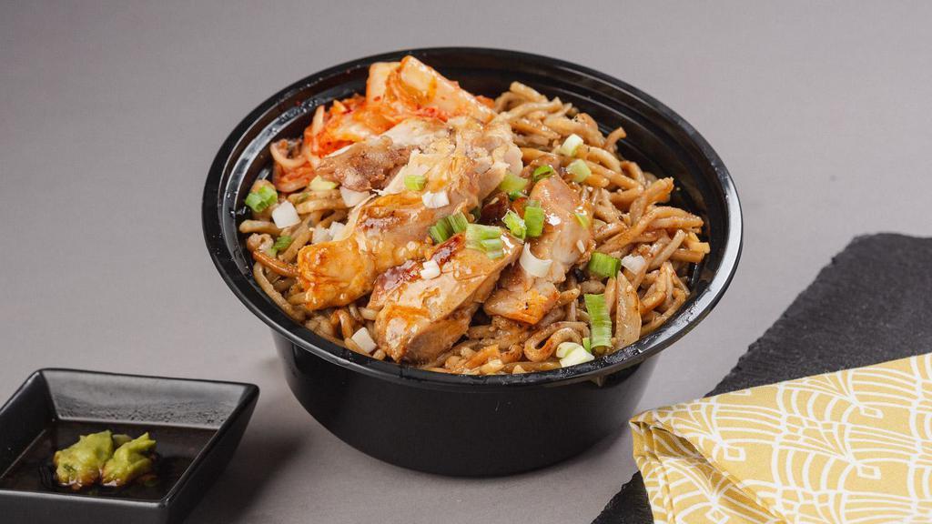 The Chicken Combo Chow Mein · 