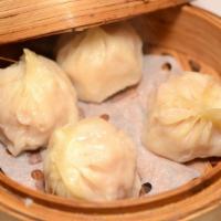 Shanghai Steamed Dumpling (M) · 