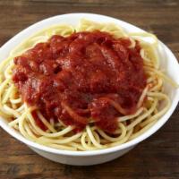 Spaghetti With Tomato Sauce · Long thing pasta.