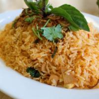 R4. Thai's Style Fried Rice · Cơm chiên thái LAN. Vegan imitation shrimp, tofu and fresh thai basil fried rice.
