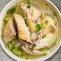 P17 - Pho Ga Di Bo · Rice noodles in a house-cooked chicken bone broth with a combination of white & dark meat, a...