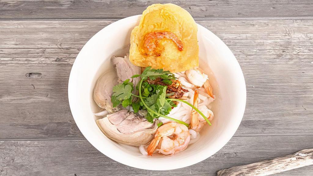 30. Banh Canh · Thick and Soft Noodles with Steamed Pork, Shrimps.