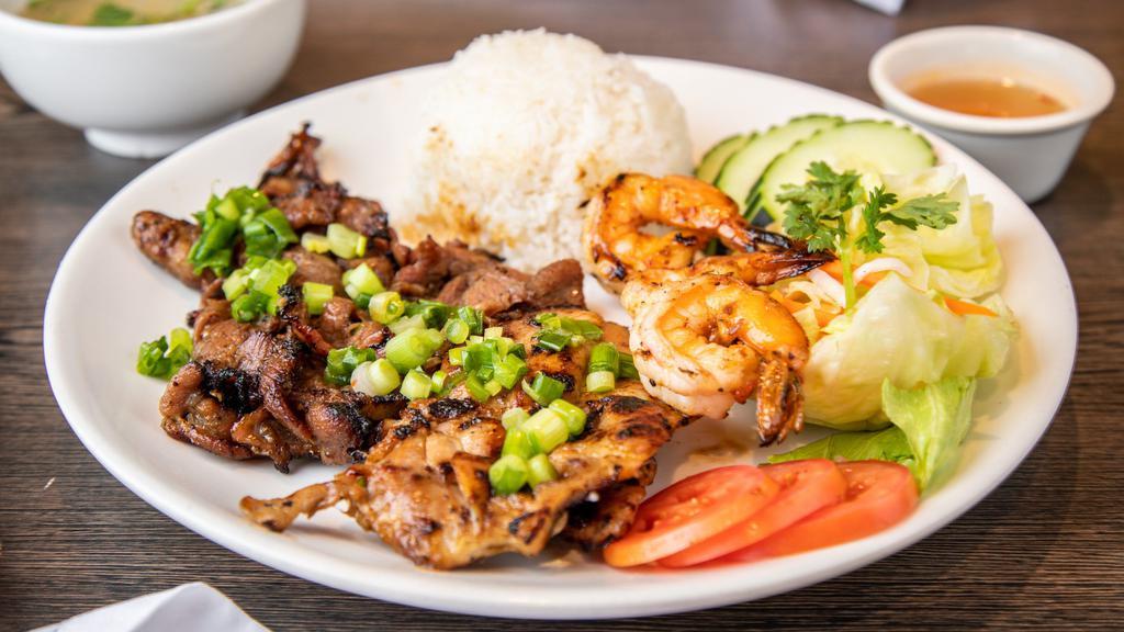 19. Combo Rice Plate #1 | Com Dac Biet #1 · grilled chicken + pork + shrimps + salad + soup.