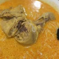 25. Chicken Curry Vermicelli Soup · Chicken in coconut curry broth.
