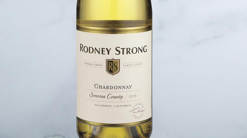 Rodney Strong Chardonnay BTL · This Chardonnay displays aromas of lemon curd and apple with hints of toasty oak and baking spices. The finish is long and lingering with silky notes of fresh pear and pineapple. Enjoy this wine with grilled asparagus, seared tuna with a mango-avocado salsa or an apple and brie grilled cheese.