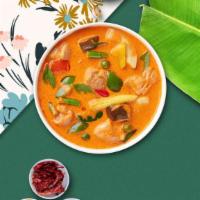 Panang Wonder Curry · Mild red curry sauce and coconut milk with tofu, broccoli, zucchini, carrots, bell peppers a...
