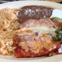 Platillo de Enchiladas · Order of three enchiladas, rice, beans,cheese, salsa, guacamole, sour cream, lettuce and tom...