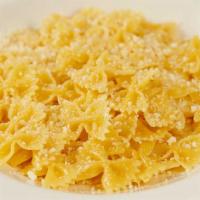 Kids' Pasta With Butter And Parmesan · 