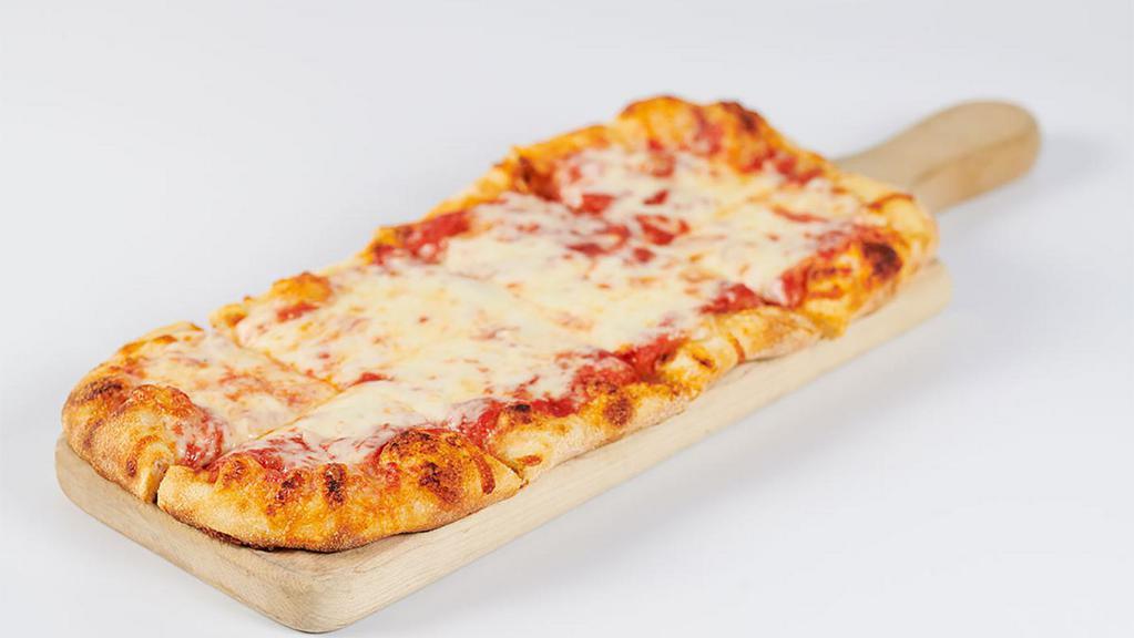 Kids' Cheese Flatbread Pizza · 