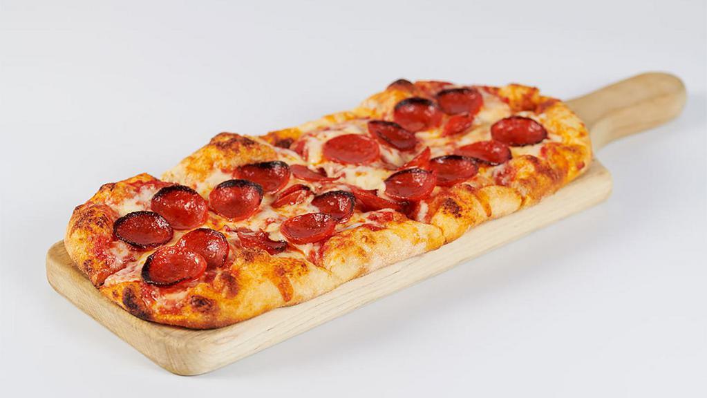 Kids' Pepperoni Flatbread Pizza · 