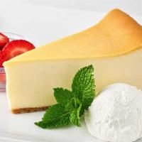 Low-Licious Cheesecake With Strawberries · Low-licious cheesecake with strawberries.
