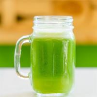 Early Green Boost · Cucumber, kale, apple, pineapple, ginger, and lemon.