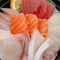 Chirashi · fresh sashimi over sushi rice