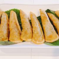 Fried Pepper Potstickers (고추잡채만두) · Fried potstickers with pepper & glass noodle (8pcs)