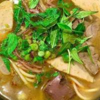 20. Combination of Well-Done, Rare Beef & Beef Ball Noodle Soup · 