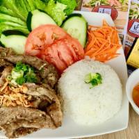 Grilled Meat (Pork / or Beef/ or Chicken) Rice Platters · With: 
 Grilled Pork or Beef or Chicken and Steamed Rice , Lecture 🌿 , Tomato 🍅  , Cucumbe...