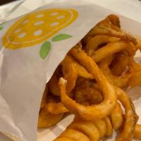 Curly Fries · Side of Curly cut fries
