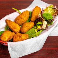 Jalapeno Poppers · 6 pieces of Jalapeno Poppers
