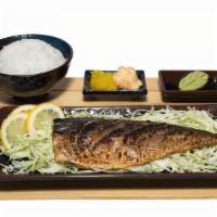 Saba Shioyaki · Grilled mackerel (no teriyaki sauce with wasabi and soy sauce).