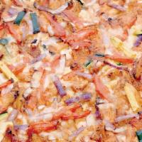 Aloha BBQ Chicken Pizza · BBQ sauce, mozzarella cheese, BBQ chicken, Roma tomatoes, red onions, zucchini.