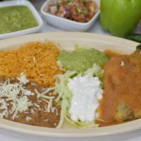 CHILE RELLENO PLATE · 1 Chile relleno, stuffed with cheese.