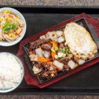 Black Pepper Beef with Rice · 
