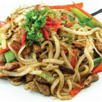 Yaki Udon · Pan fried udon with vegetable and chicken.