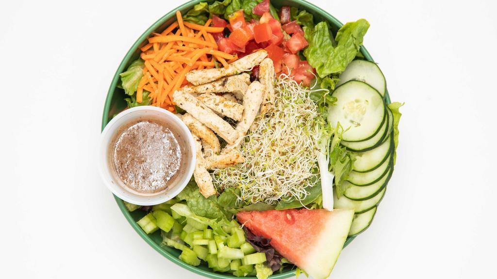 Pesto Chick’n Salad · Mixed greens, tomatoes, sprouts, cucumbers, carrots, vegan chick’n strips, and Italian dressing.